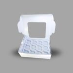 12 Cupcakes Big Window Box